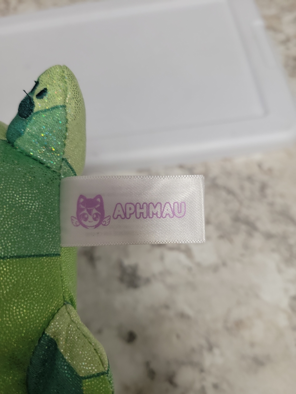 Aphmau MeeMeows Green Gem Crystal Cat Plush Sparkle 2023 Bonkers Toys 6" - Picture 3 of 6